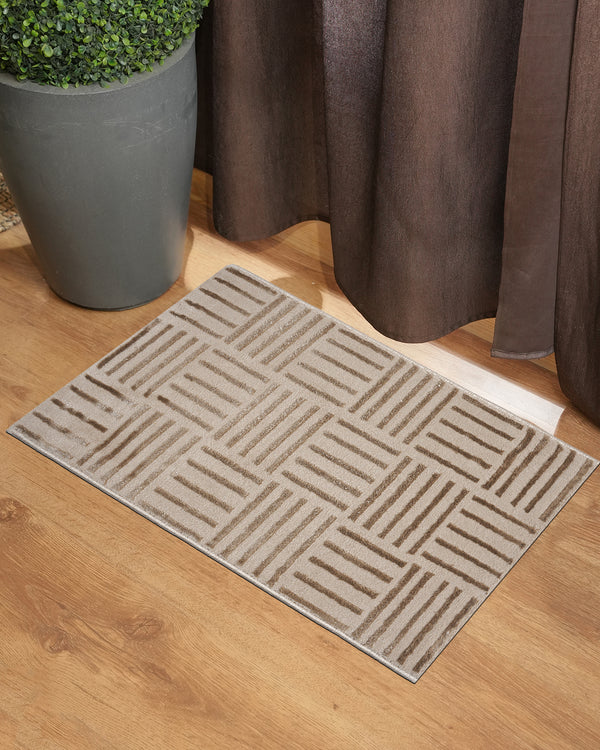 40X60 CM Aura Doormat | Striped Grid Light Gold